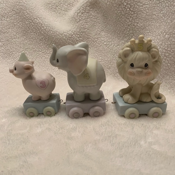 Precious Moments Birthday Series Collectables - Picture 4 of 6